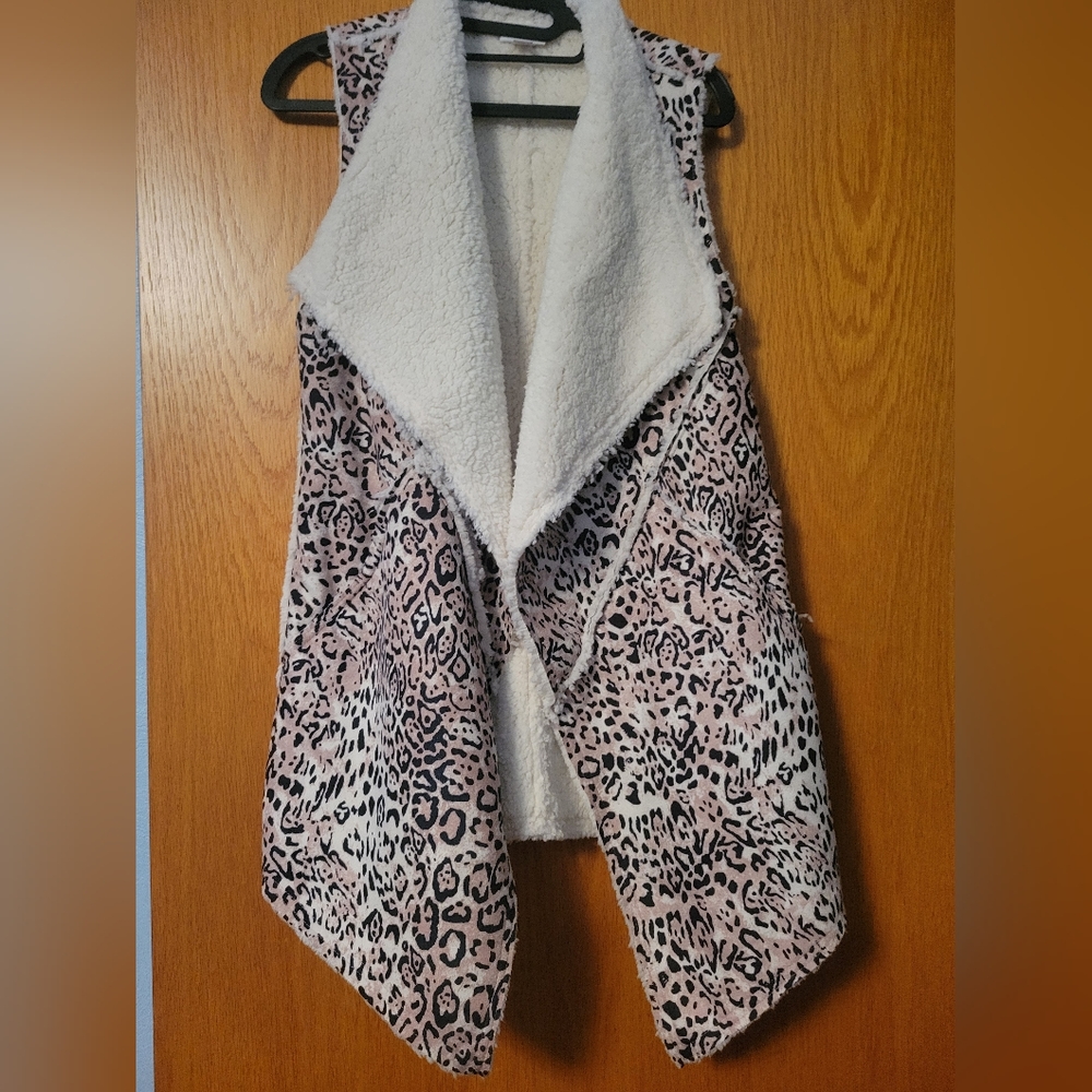 Lularoe vest
